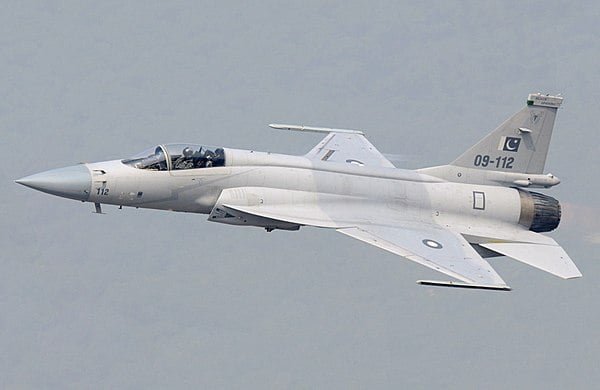 Dassault Rafale vs JF-17 Thunder: Who wins?